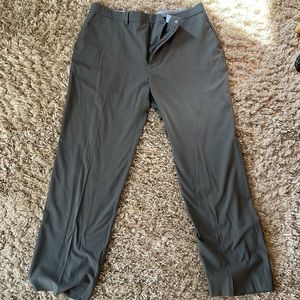 Haggar Men's Grey Dress Pants 38X32